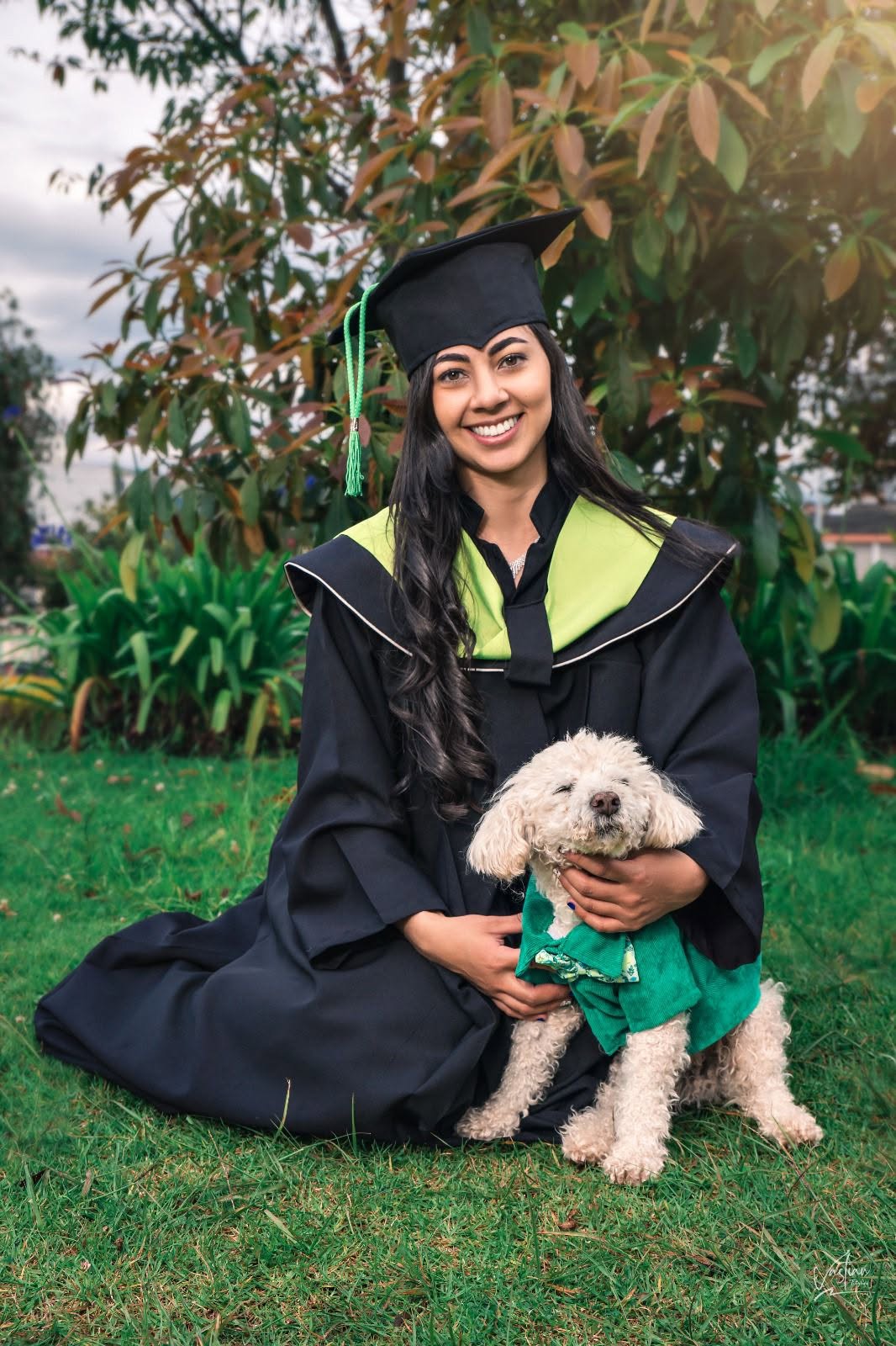 Toga Negra para Bachilleratos y Universidades.